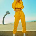 Mismatch Magic: The Art of the Unexpected Outfit