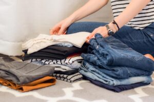 Conquer Your Closet Chaos: A Simple Guide to…